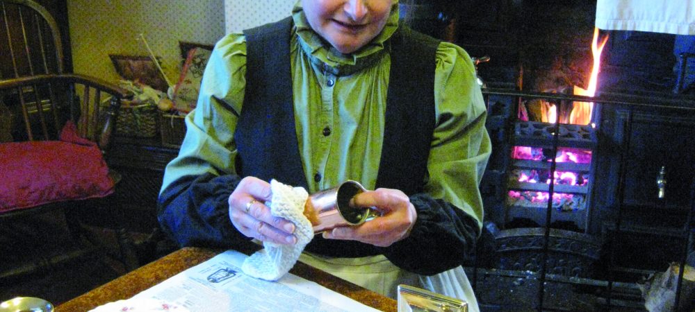 Blists Hill Victorian Town Housekeeping Hints Stephanie Bond in Duke of Sutherland Cottage (3) Blists Hill Victorian Town Housekeeping Hints Stephanie Bond in Duke of Sutherland Cottage (3)