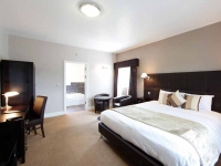 bedroom6