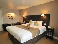 bedroom8